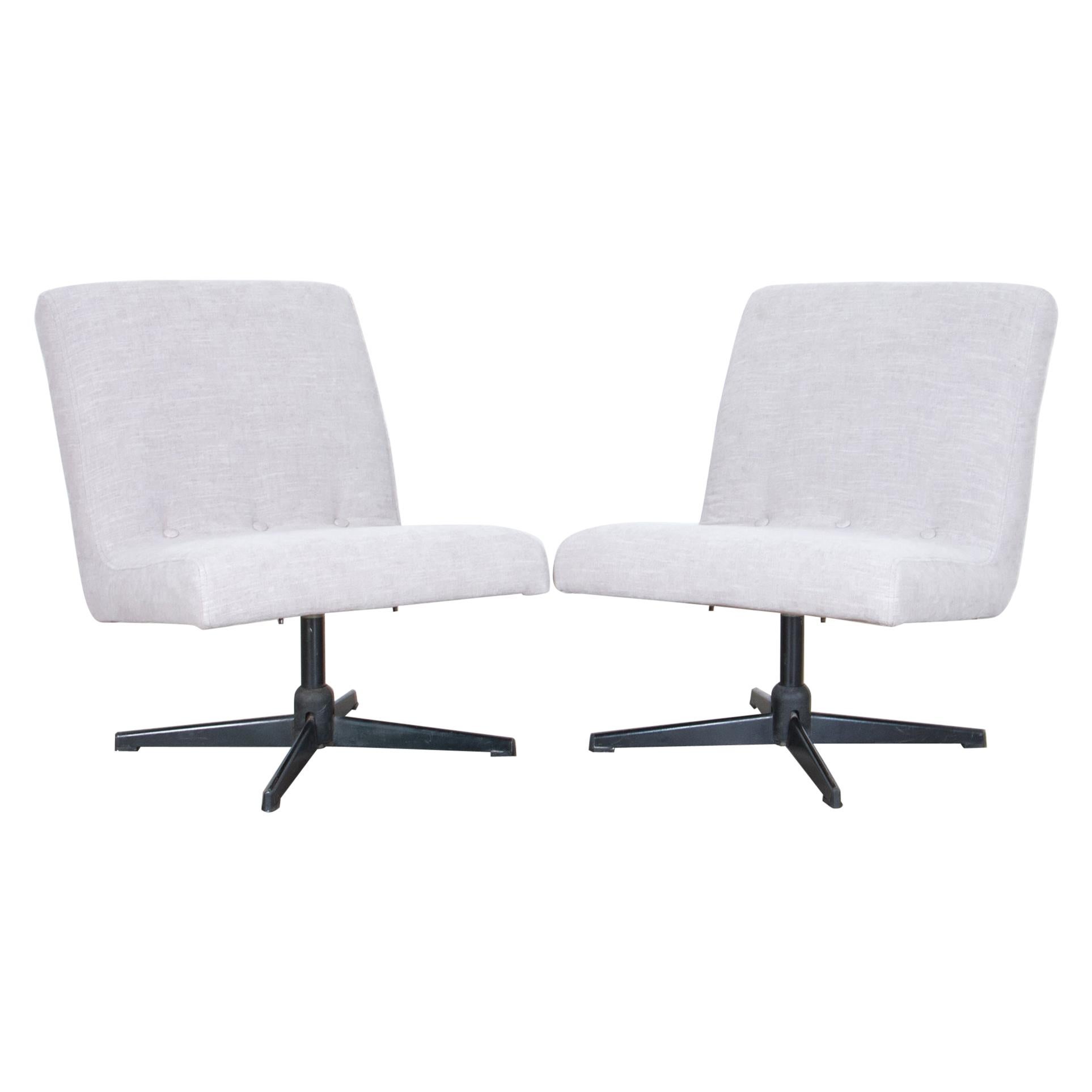 1960s Mid-Century Modern Swivel Chairs, a Pair