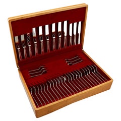 Vintage Boxed Sterling Silver Canteen of Cutlery for Six Persons