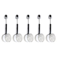 Set di cinque lampadari a sospensione da soffitto in vetro e cromo del 1960