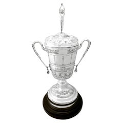 Copa y tapa de presentación o champán de plata de ley eduardiana