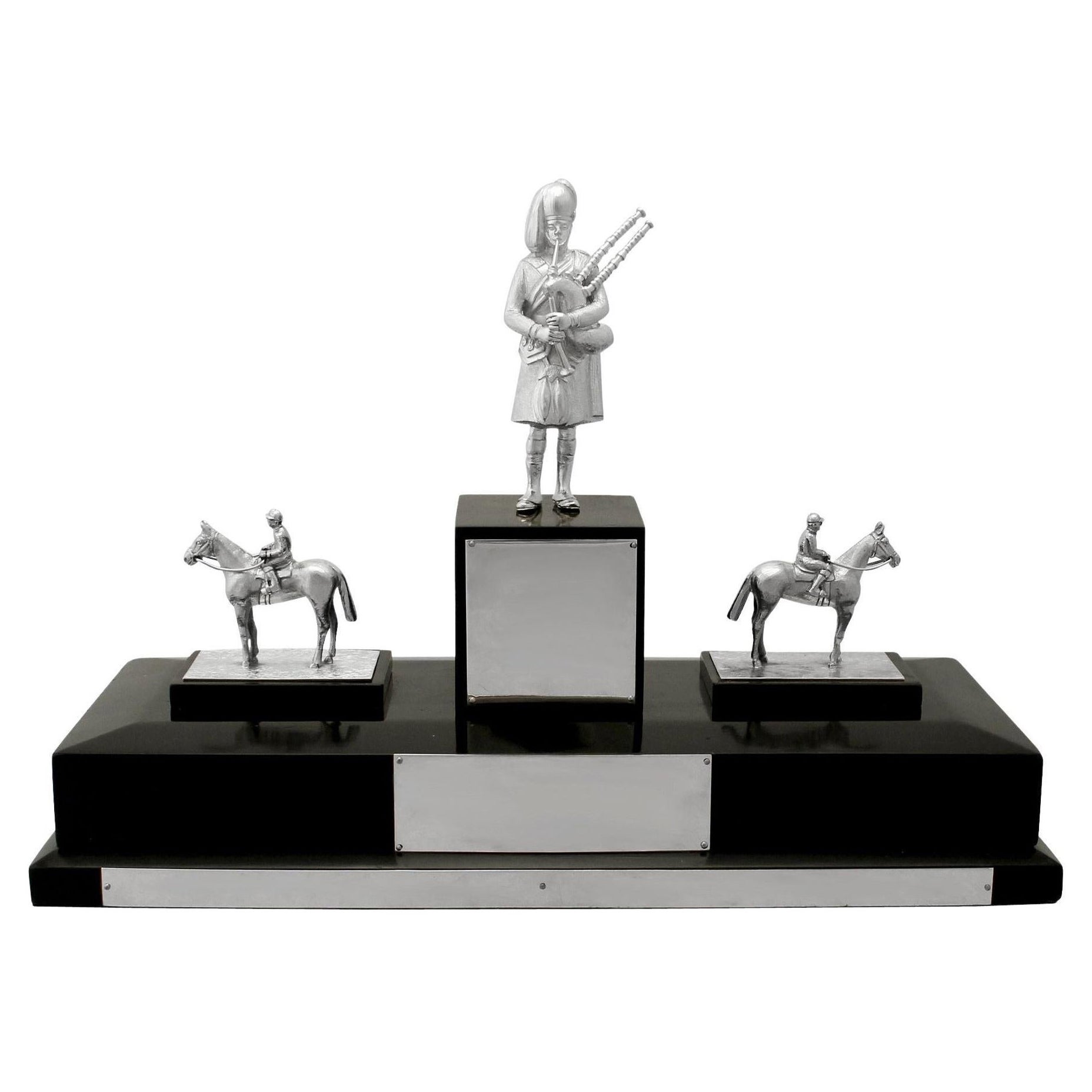 Trofeo / Centro de Mesa Vintage Isabel II de Plata de Ley