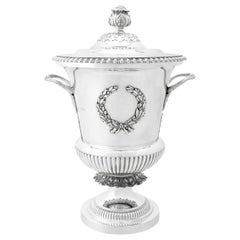 Antica tazza di presentazione in argento sterling edoardiano con coperchio
