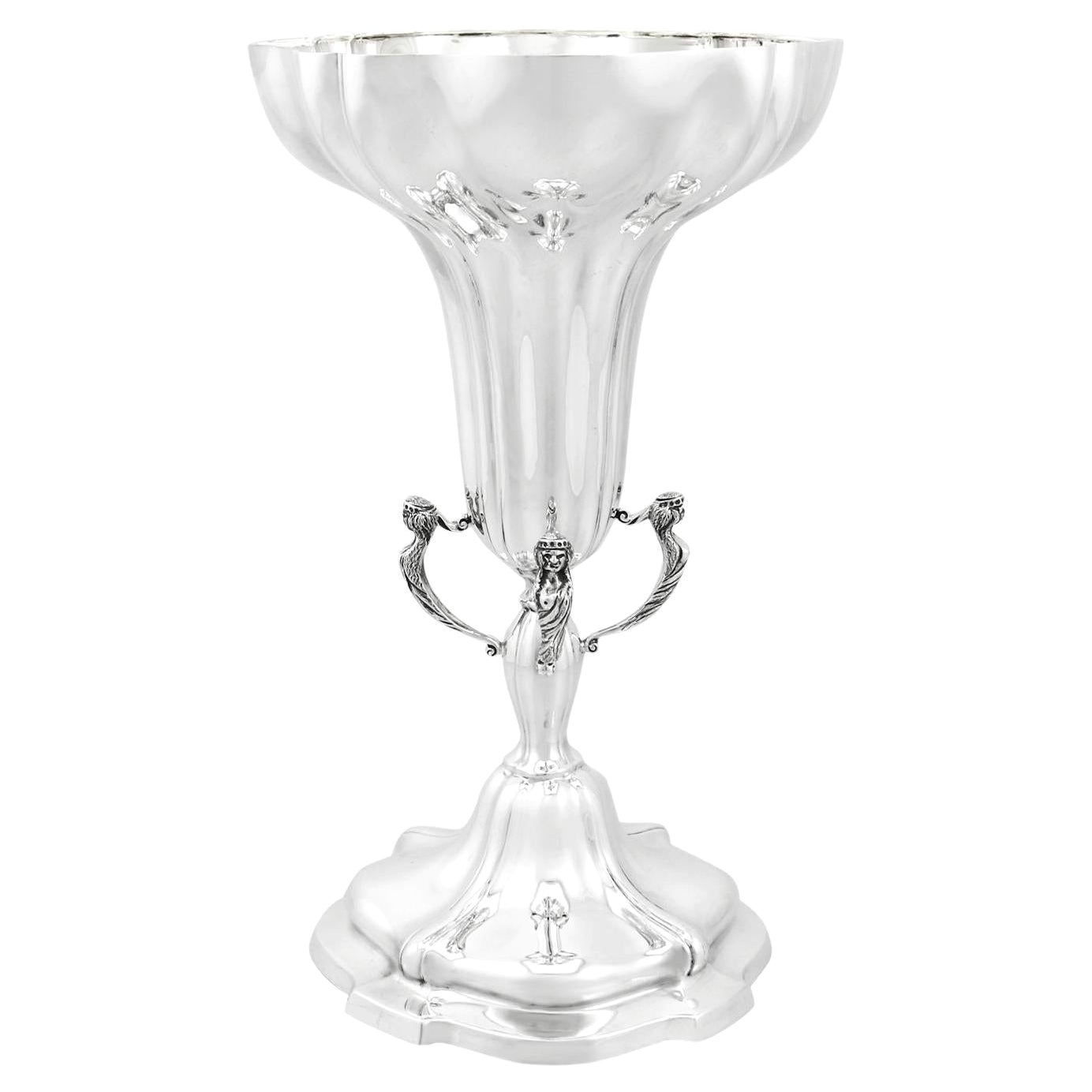 Viners Ltd 1930s Antique Edwardian Sterling Silver Presentation Cup or Vase For Sale