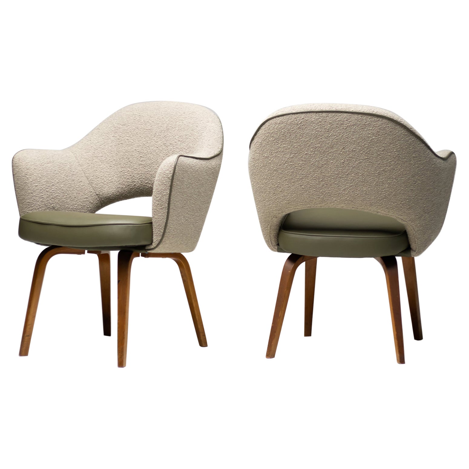 Knoll International Barcelona Chair Leather Armchair Black at 1stDibs