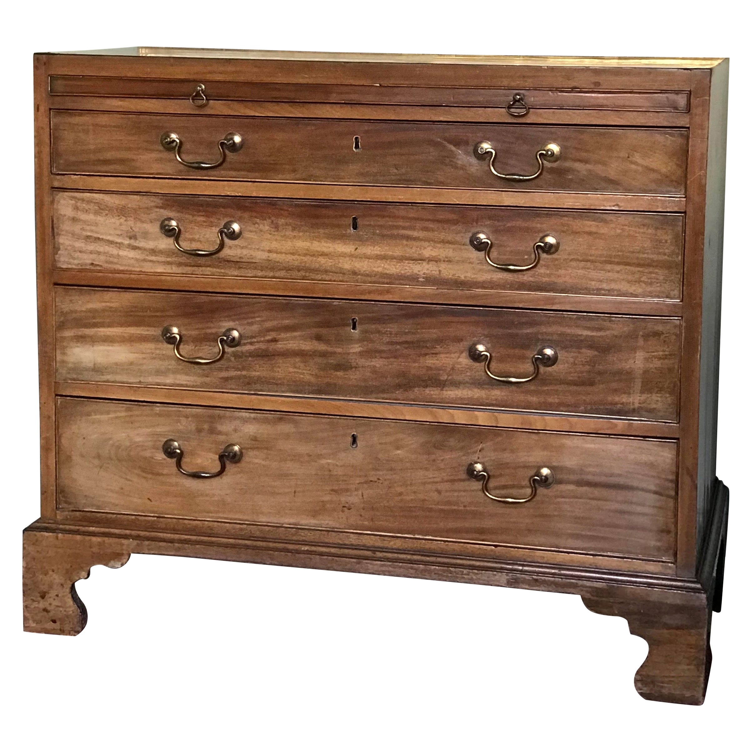 An American 19th Century Bachelor's Chest For Sale at 1stDibs