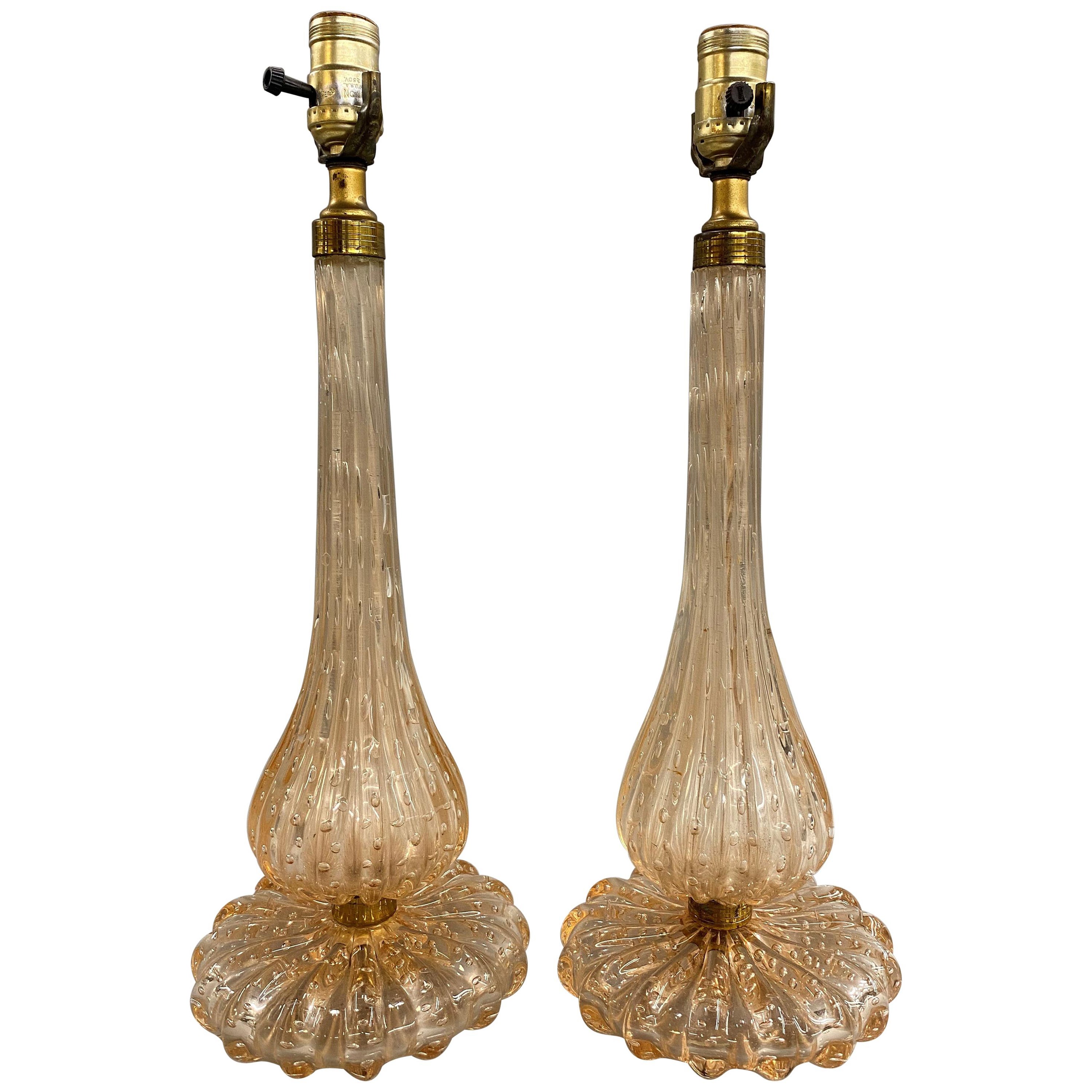 Paire de lampes vénitiennes du milieu du siècle dernier en verre bullé, vers les années 1940