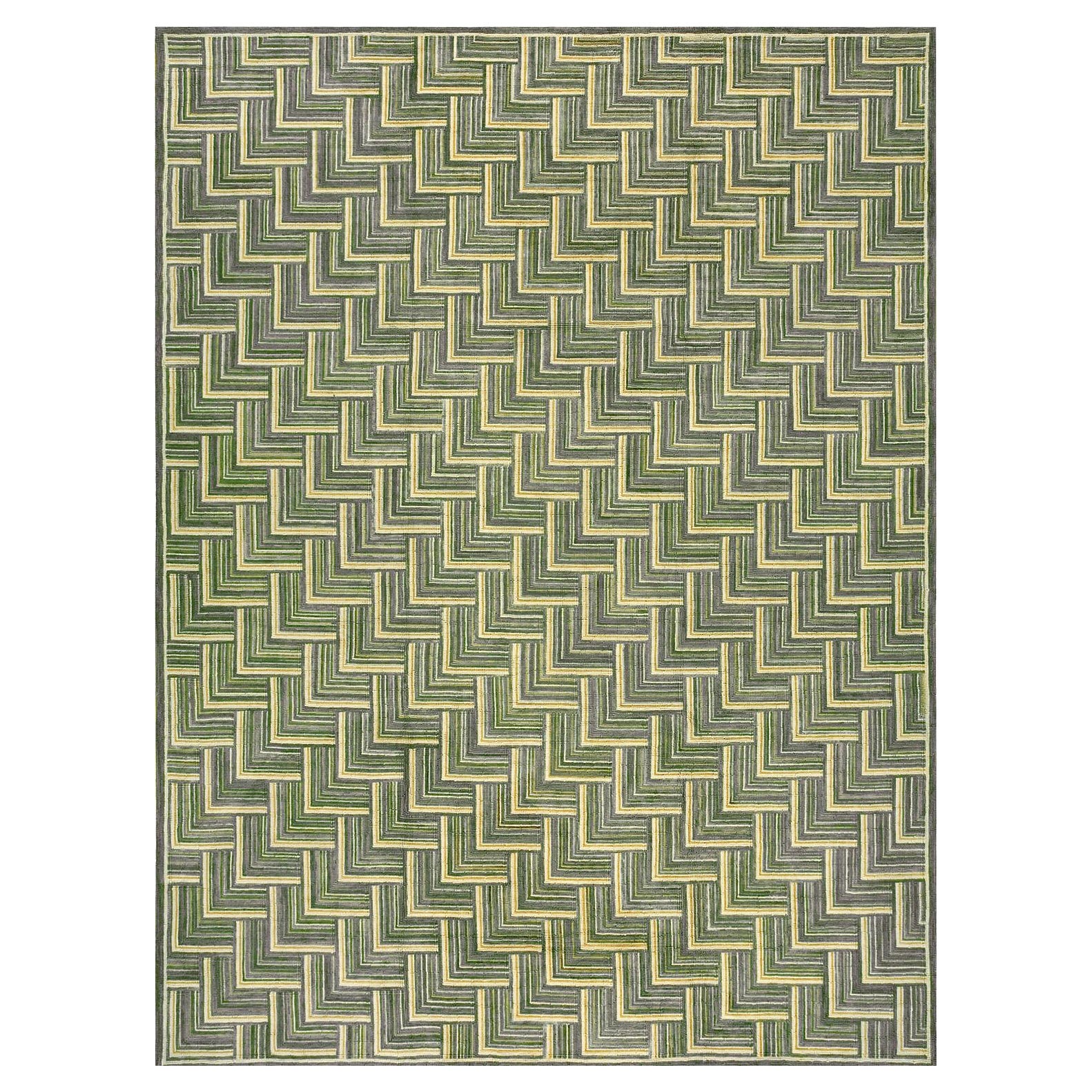Contemporary Hooked Rug ( 6' x 9' - 183 x 274 ) For Sale