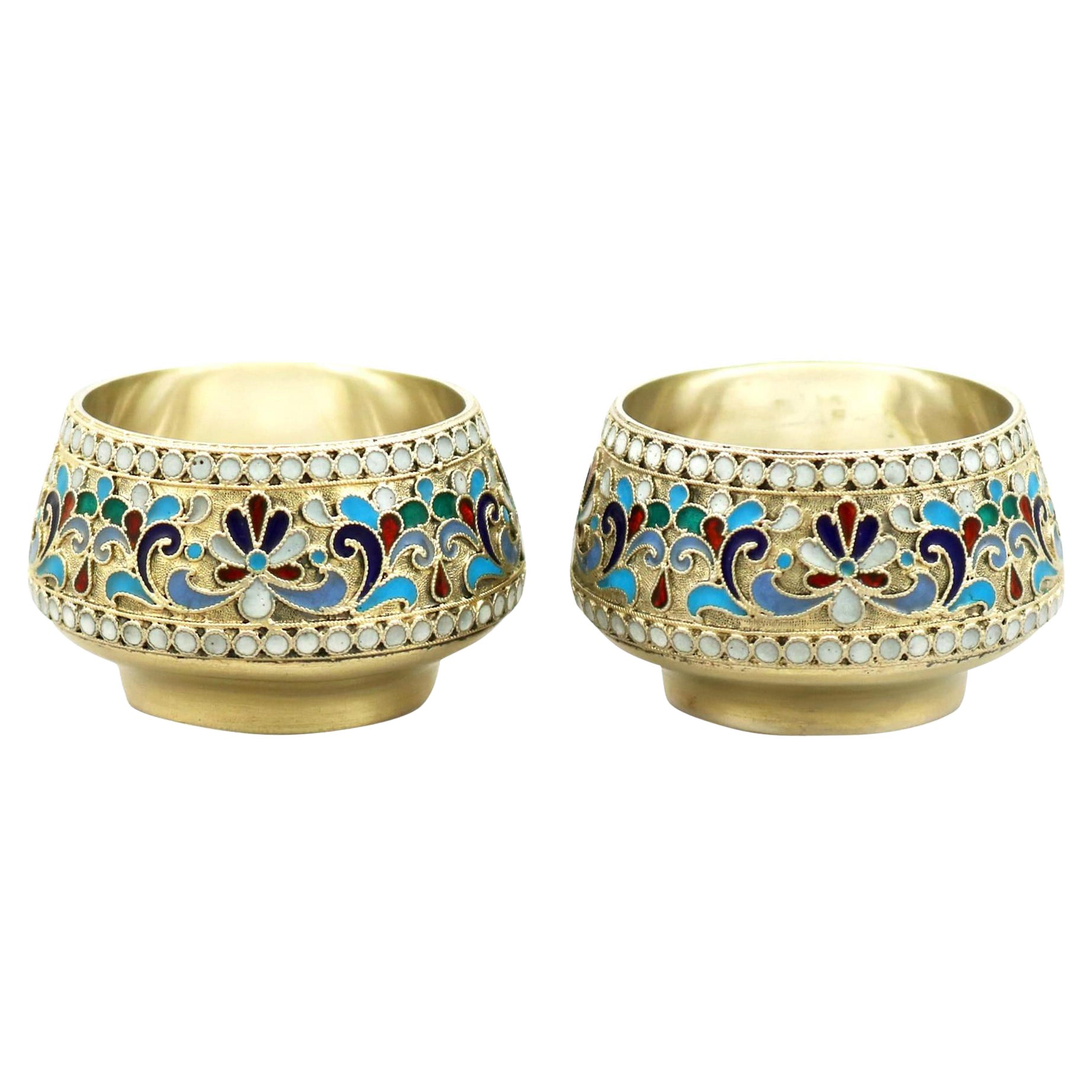 Sales rusas de plata y esmalte cloisonné policromado de los años 20