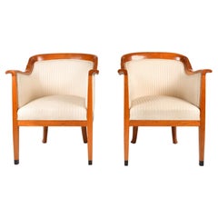 Paire de chaises d'appoint en merisier anglais des années 1980 dans le style Biedermeier