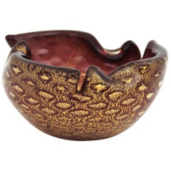 Retro Archimede Seguso Burgundy Red Gold Flecks Bullicante Italian Art Glass Bowl