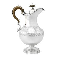 Jarra Victoriana de Plata de Ley para Agua Caliente