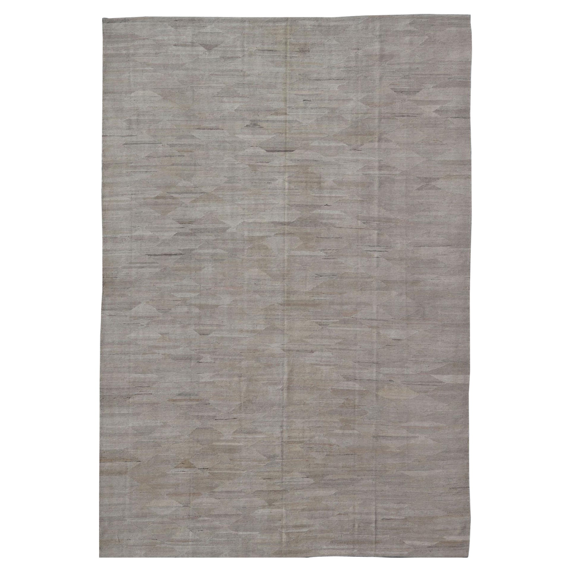 Large Modern Kilim in Neutral Cream with Free Flowing Design For Sale