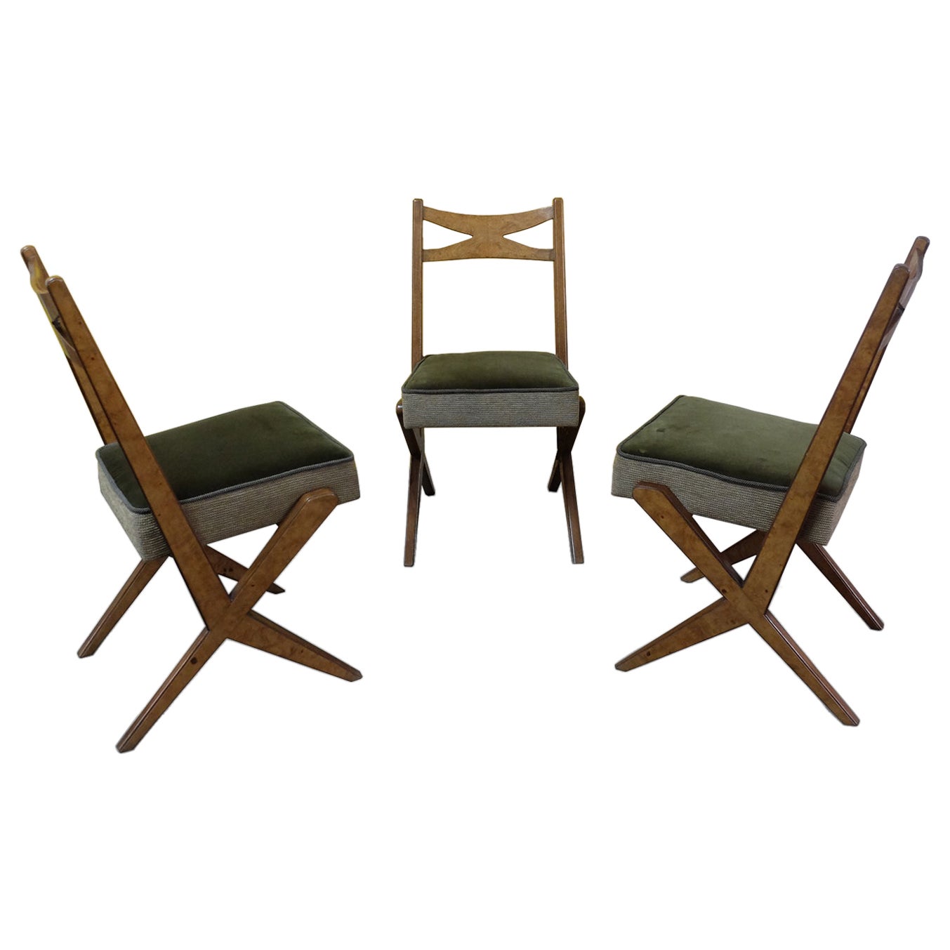 BBPR, seltener Satz von 3 modernen italienischen Holz- und Veloursstühlen aus der Mitte des Jahrhunderts, 1948