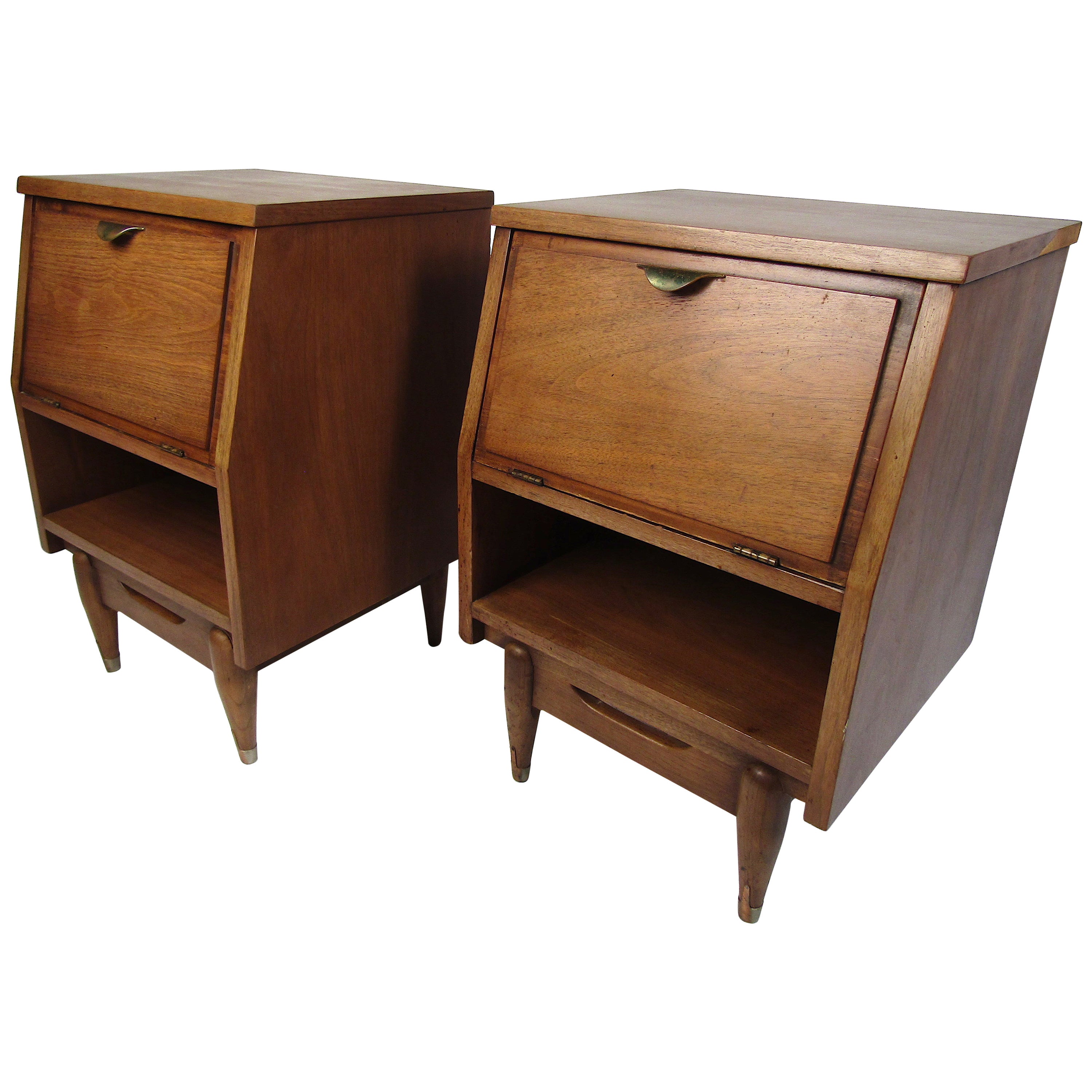 Pair of Modern Oak MarbleTop Nightstands For Sale at 1stDibs