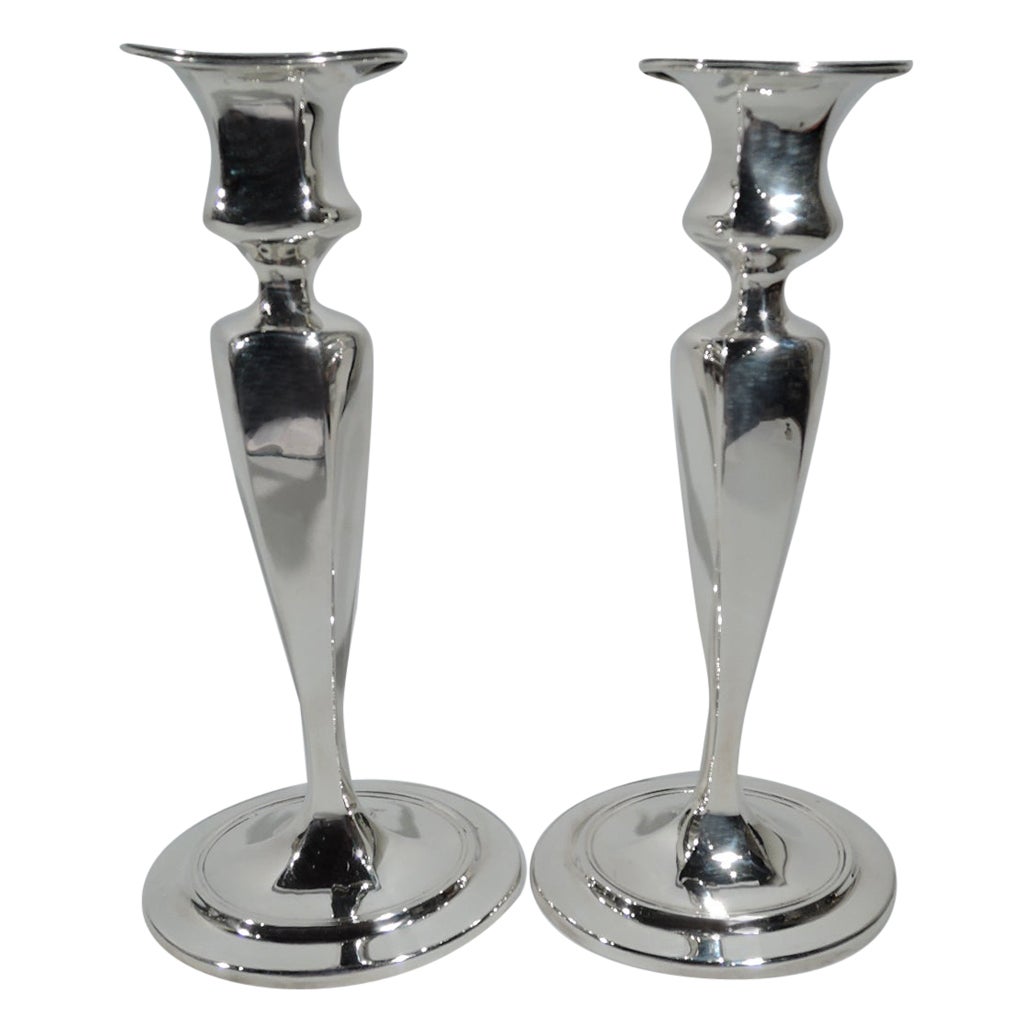 Pair of Antique Tiffany Sterling Silver Candlesticks For Sale at 1stDibs