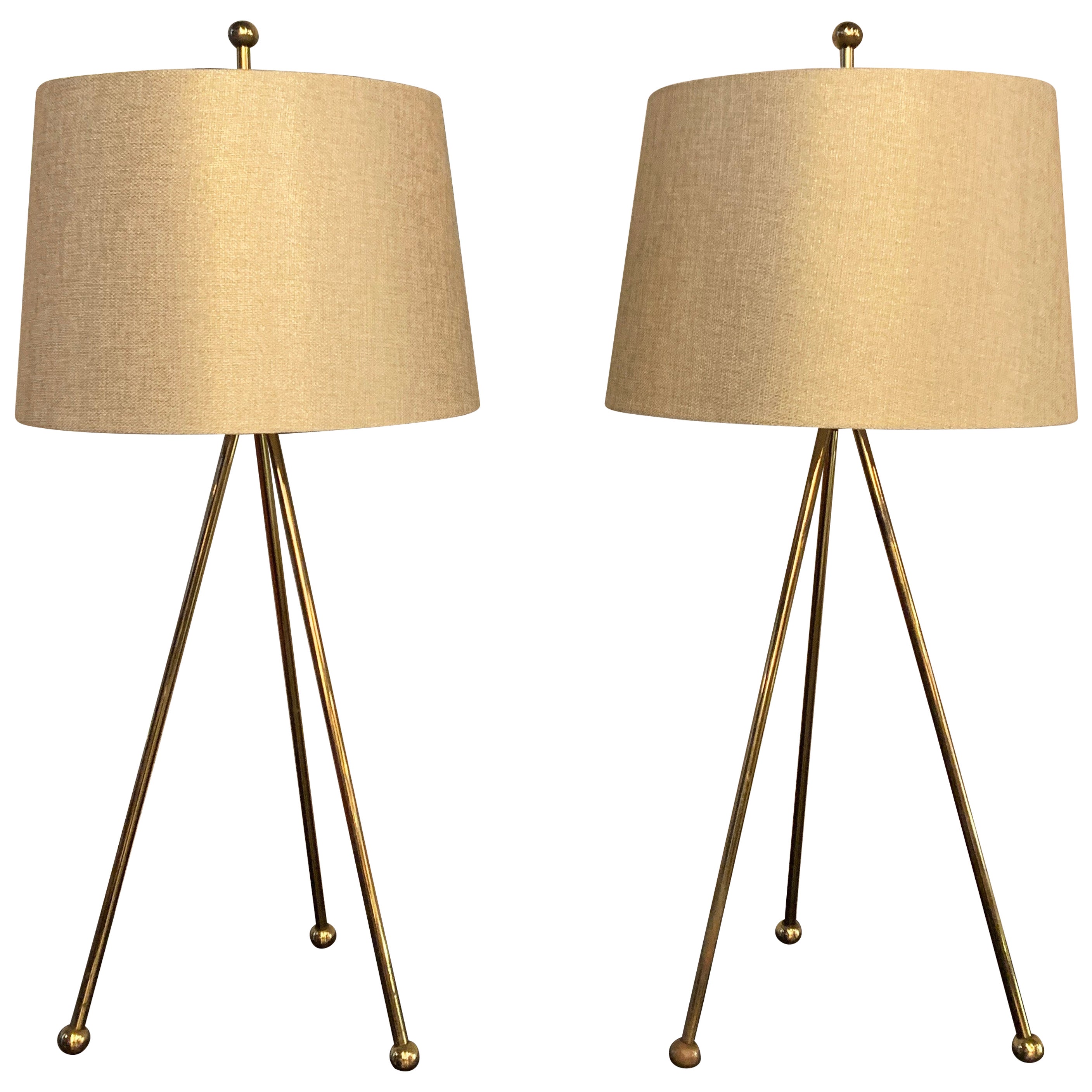 Pair of Mid Century Ceramic Tripod Lamps For Sale at 1stDibs