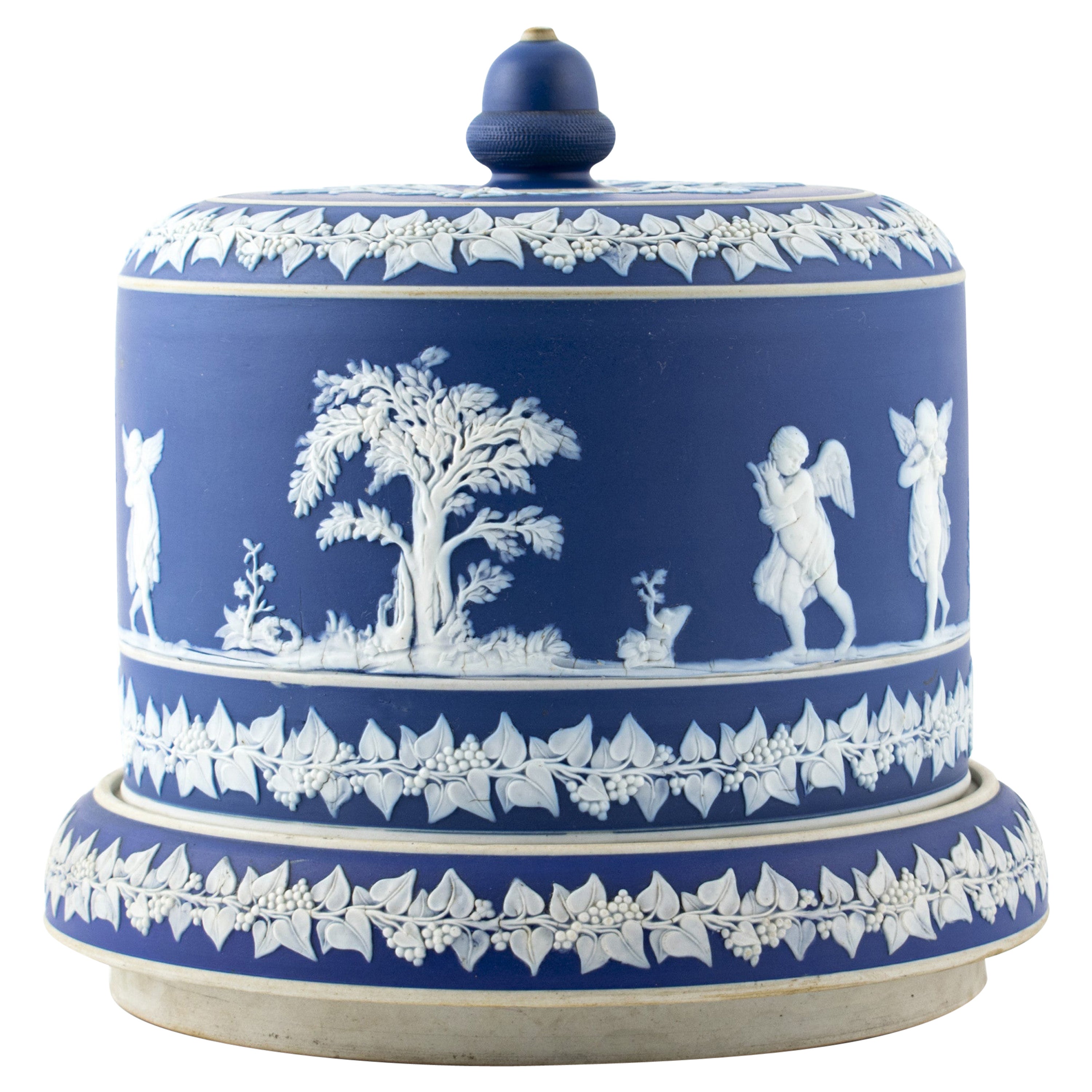English Wedgwood Jasperware Servingware, Set of 33 Pieces For Sale at