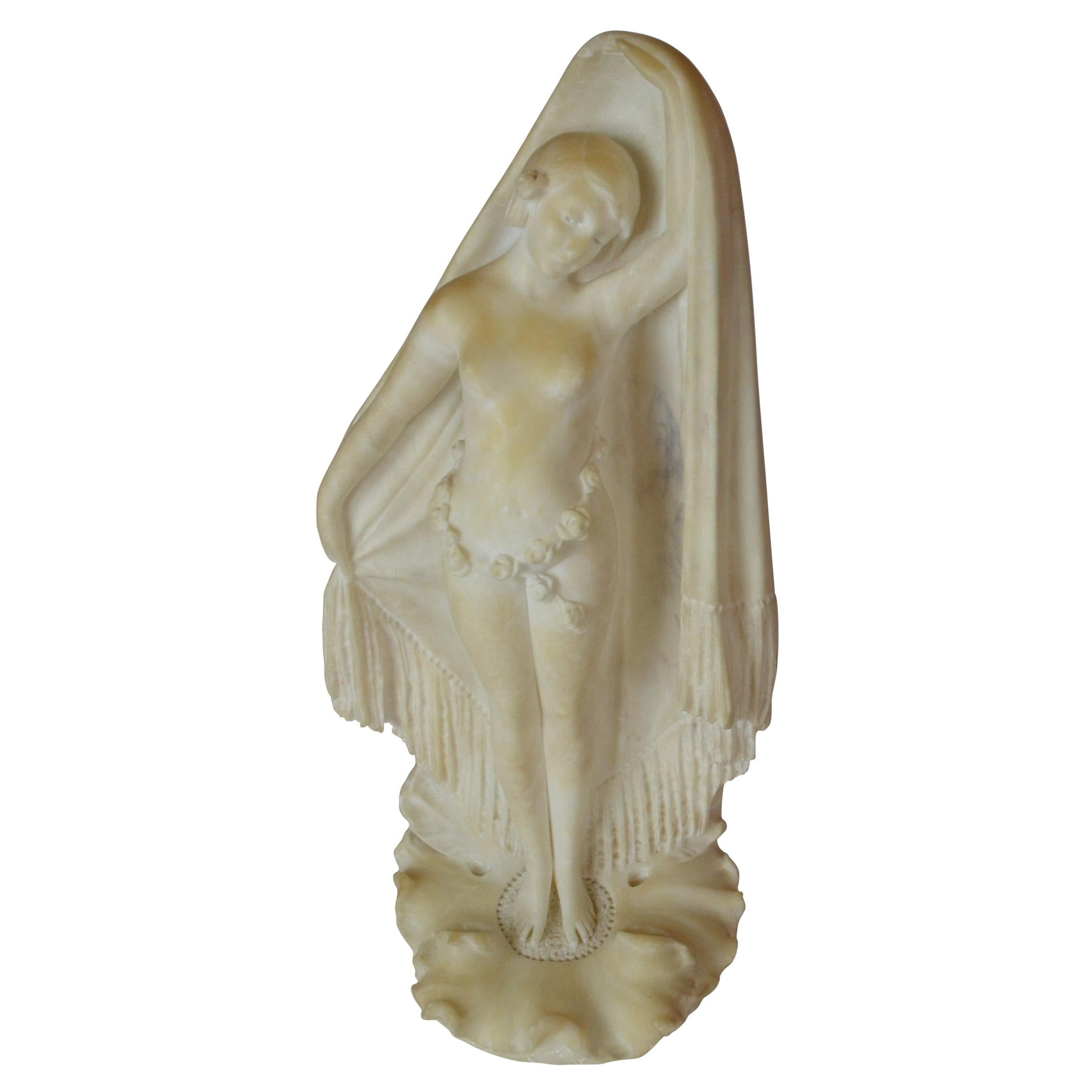 Italienische Alabasterstatue eines Mädchens aus Italien