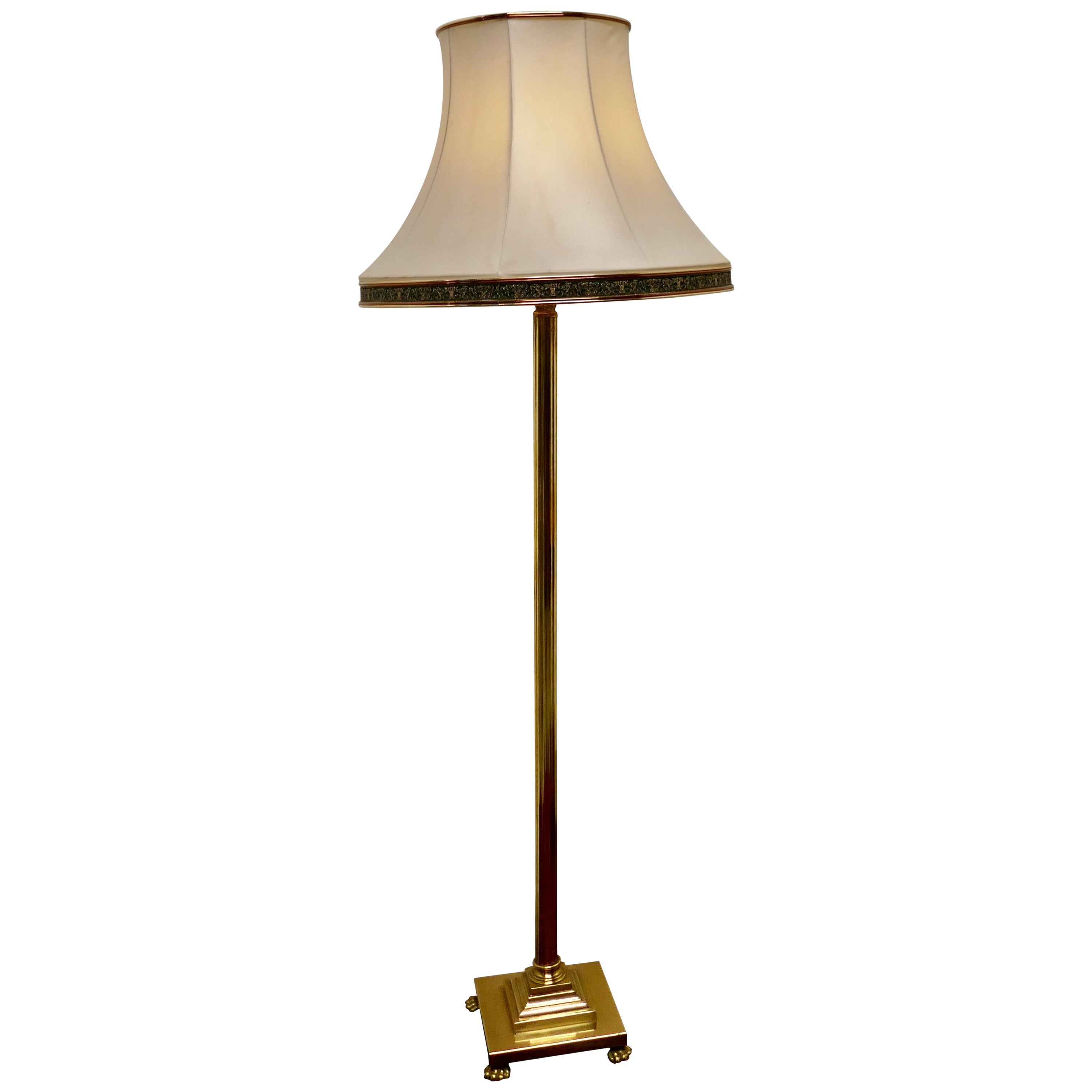 19th Century Polished Brass Telescopic Floor Lamp with Corinthian