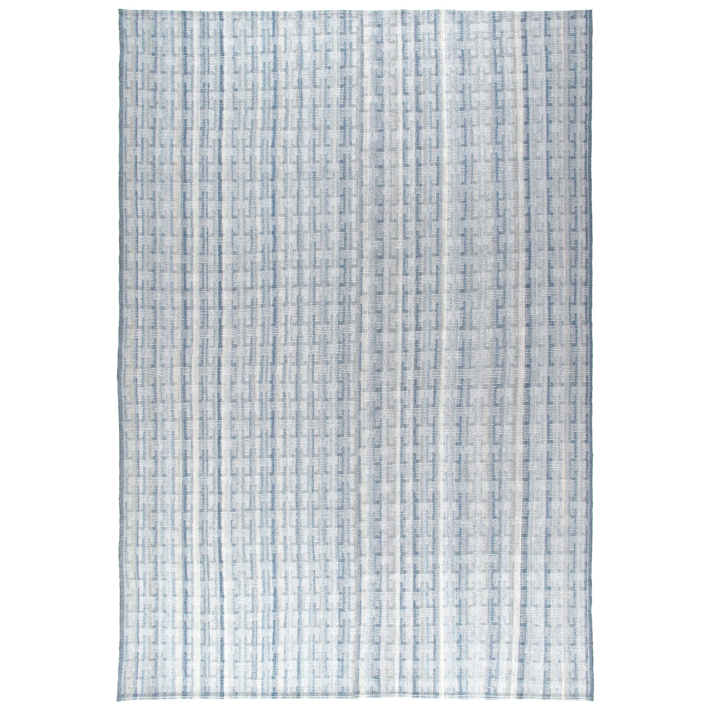 Mid-Century Modern Handwoven Flat-Weave Rug in Shades of Blue For Sale ...
