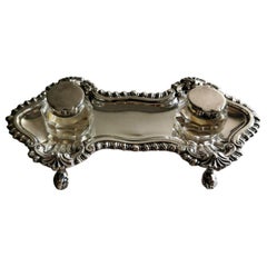 Antique Victorian English Inkwell in Silver Plated, Queen Anne Style 
