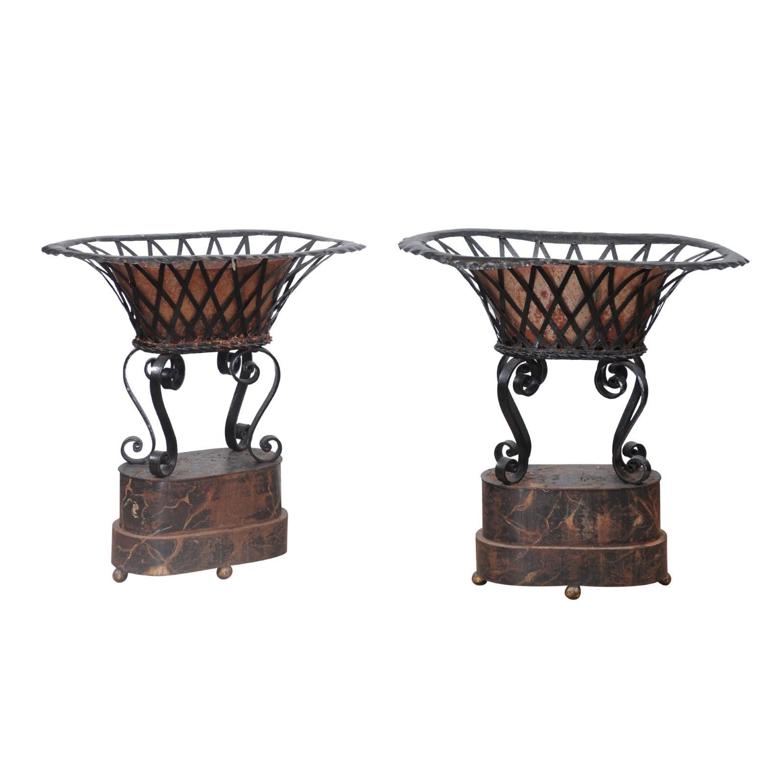 Pair of Black Painted Tole & Iron Planters with Scroll Detail, 19th Century Fran For Sale