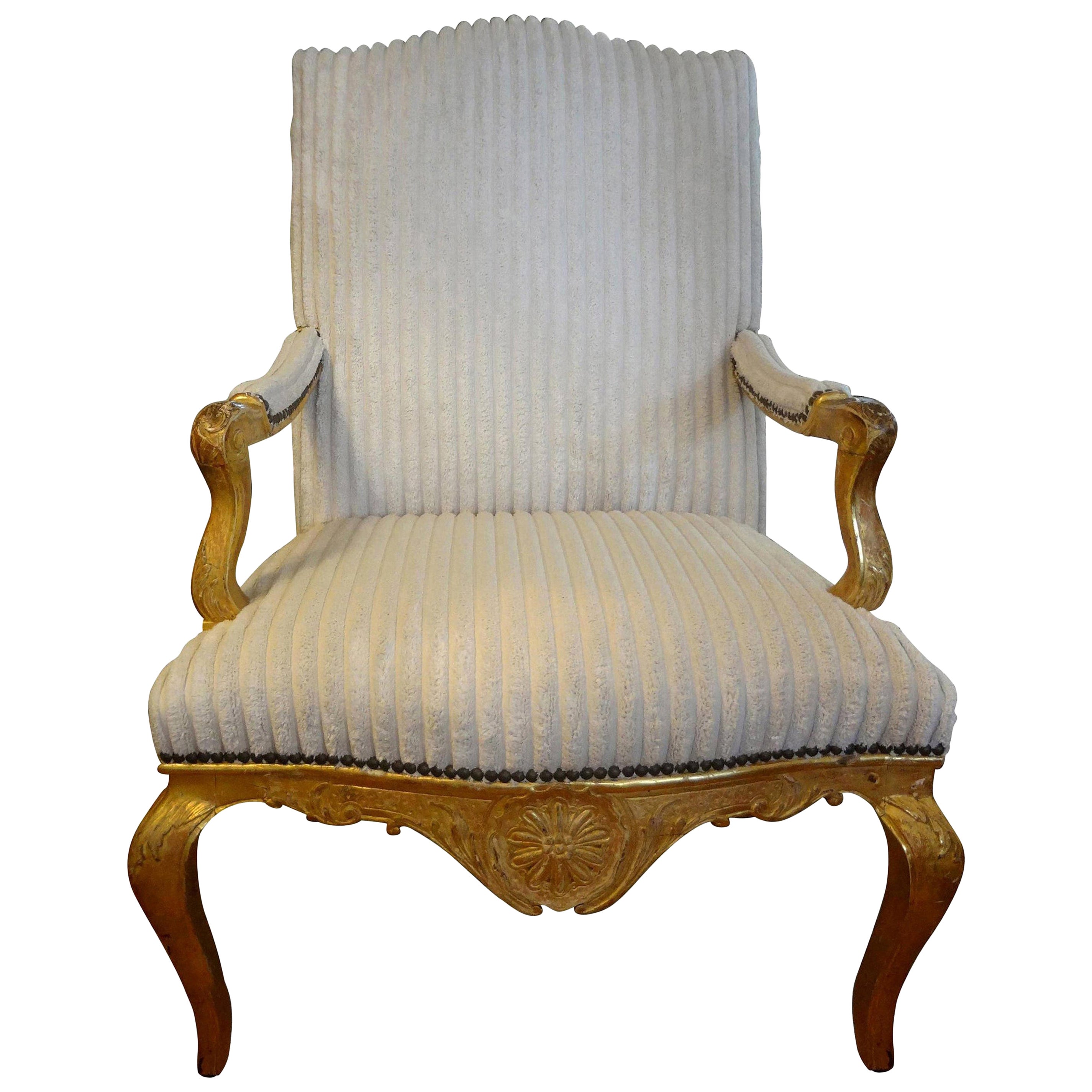 18th Century French Régence Giltwood Chair