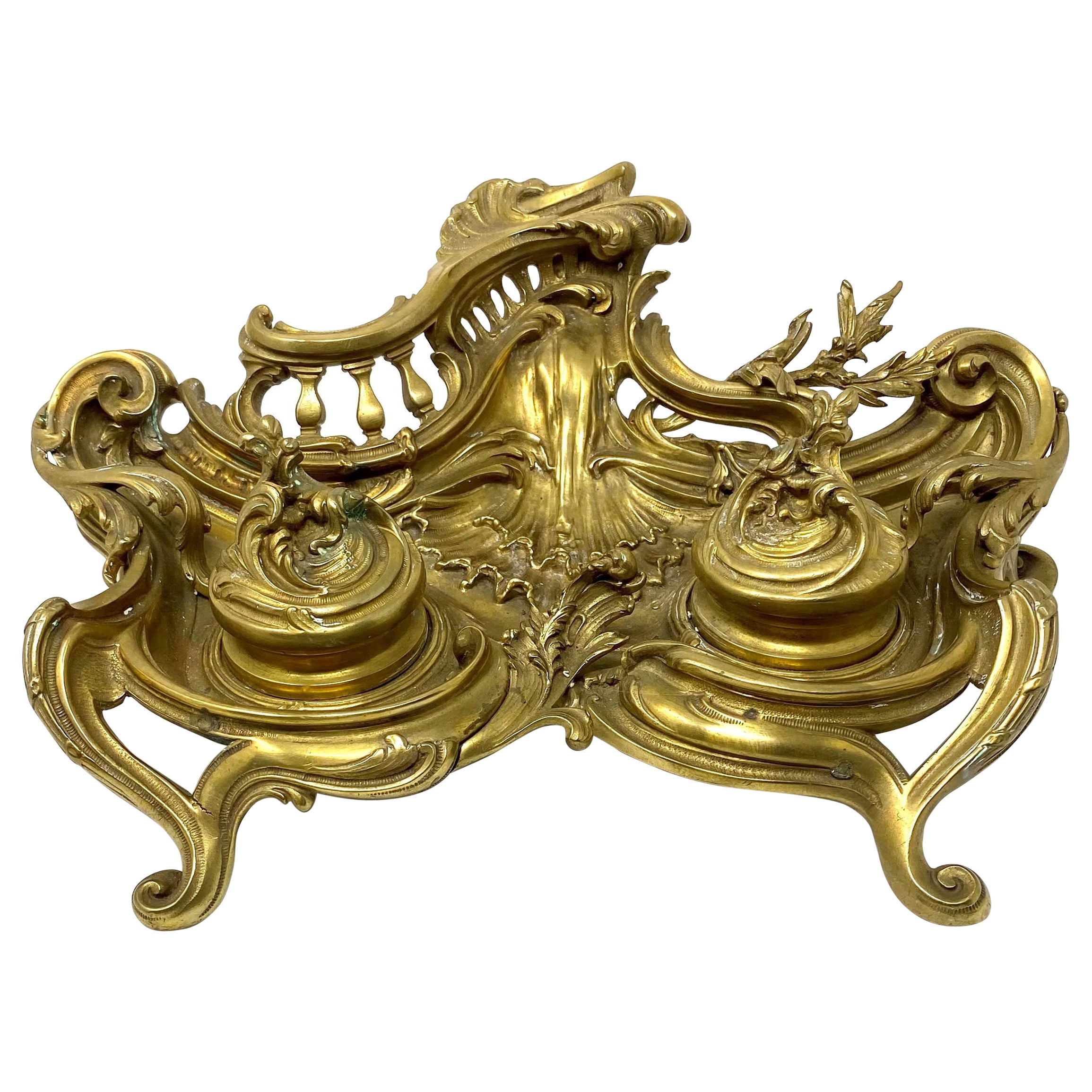 Encrier français ancien de style Louis XV en bronze doré, vers 1880-1890
