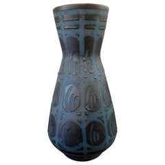 Grande vaso in ceramica smaltata opaca della Germania Occidentale del Medioevo