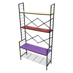 Vintage-Etagere aus lackiertem Eisen mit Holz- und farbigen Formica-Regalböden, Italien
