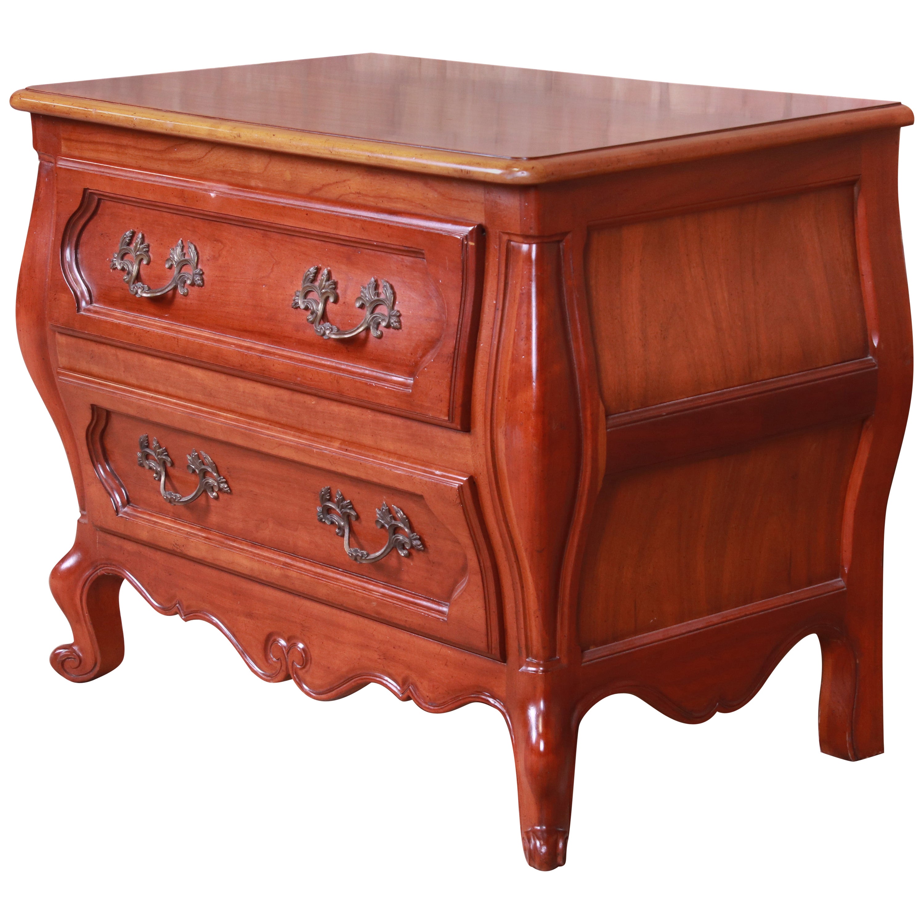 Small White Painted Bombay Chest For Sale at 1stDibs