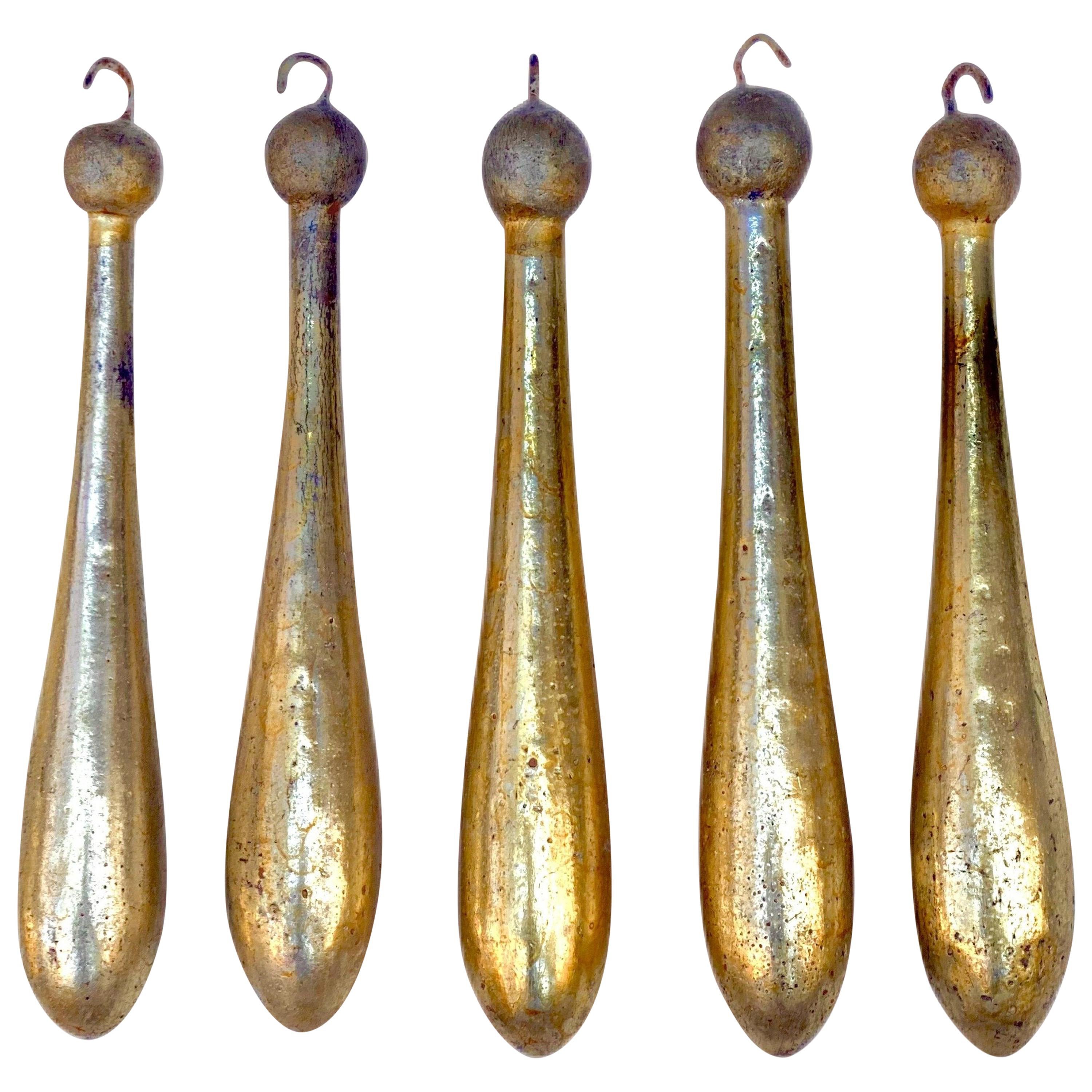 Italienisches Rokoko-Goldblattschmuck mit Quastenverzierungen aus dem 18. Jahrhundert 'Group of 5'