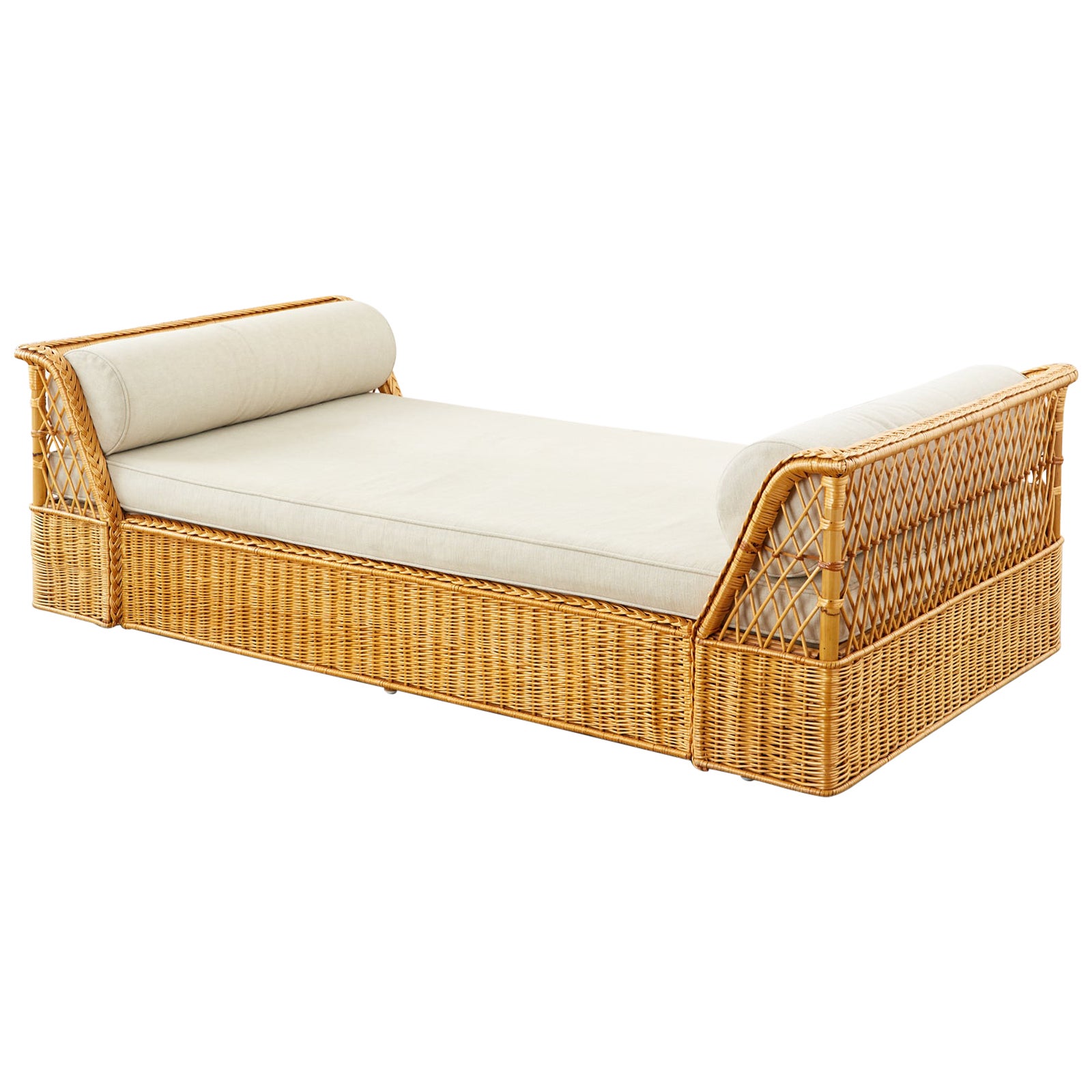 1970s Rattan Daybed For Sale at 1stDibs