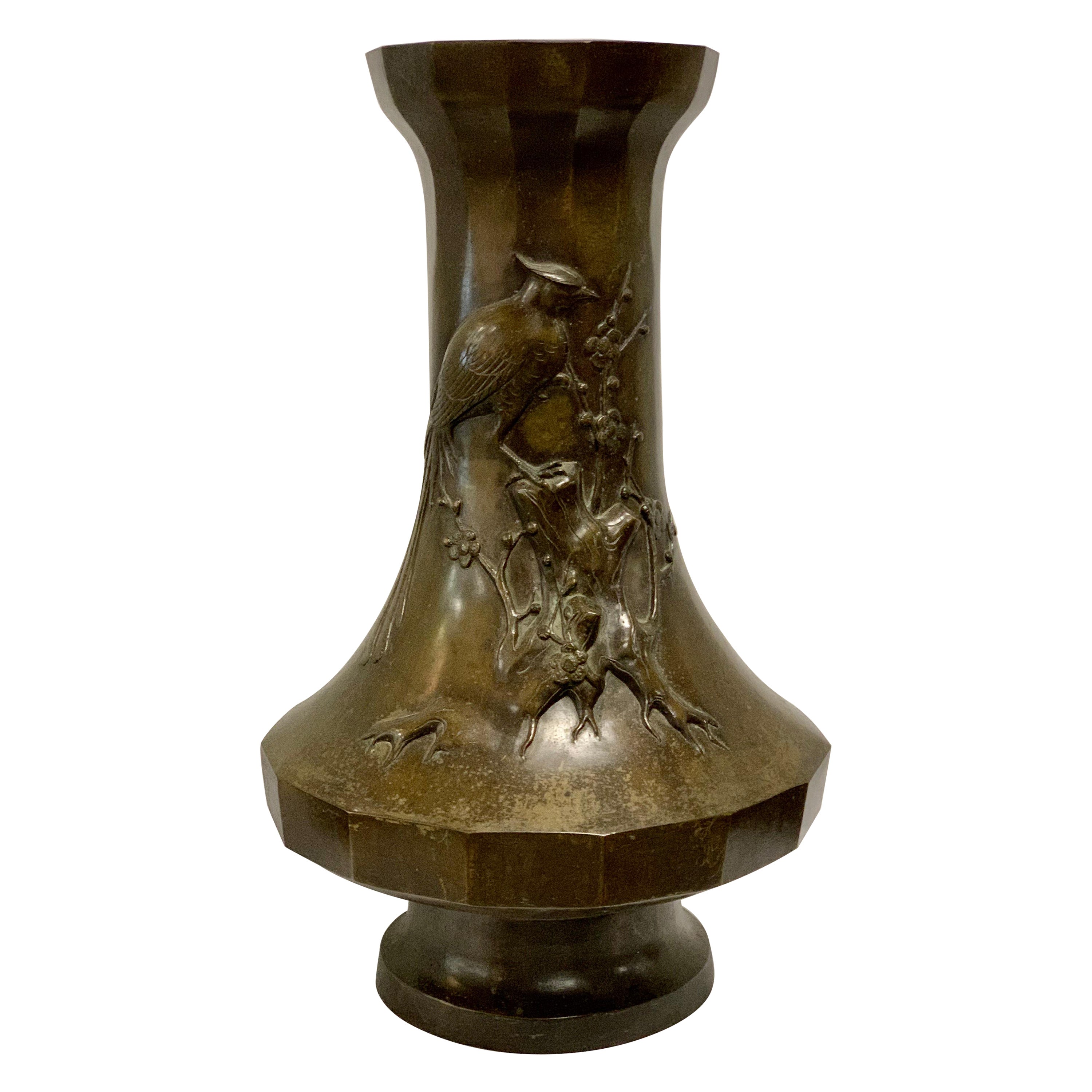 Gran vasija de bronce japonesa del periodo Meiji