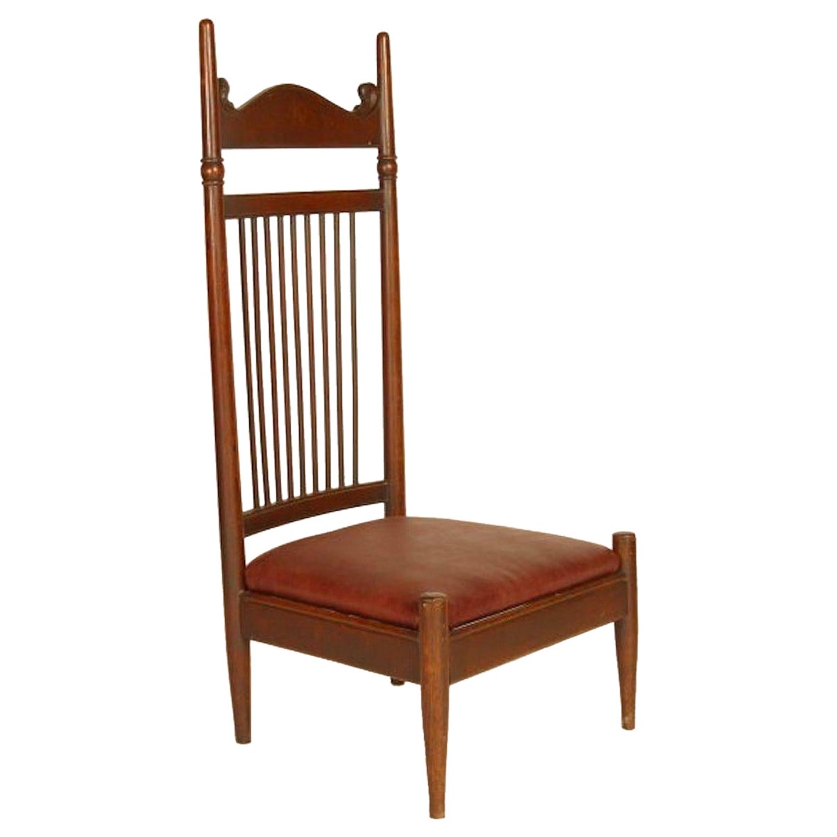 E W Godwin Stil eines Aesthetic Movement Eichenholzstuhls mit hoher Rückenlehne und niedriger Sitzfläche