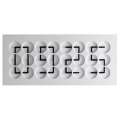 Uhr ClockClock 24 White von Humans since 1982, kinetische Skulptur, Wanduhr