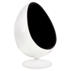 Mid Century White Egg Chair