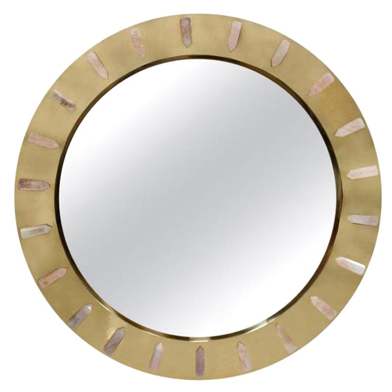Specchio circolare italiano in ottone e quarzo rosa in stile Midcentury in vendita