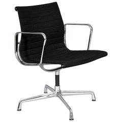 Single Eames Aluminium Group Chair by Vitra, 1980s