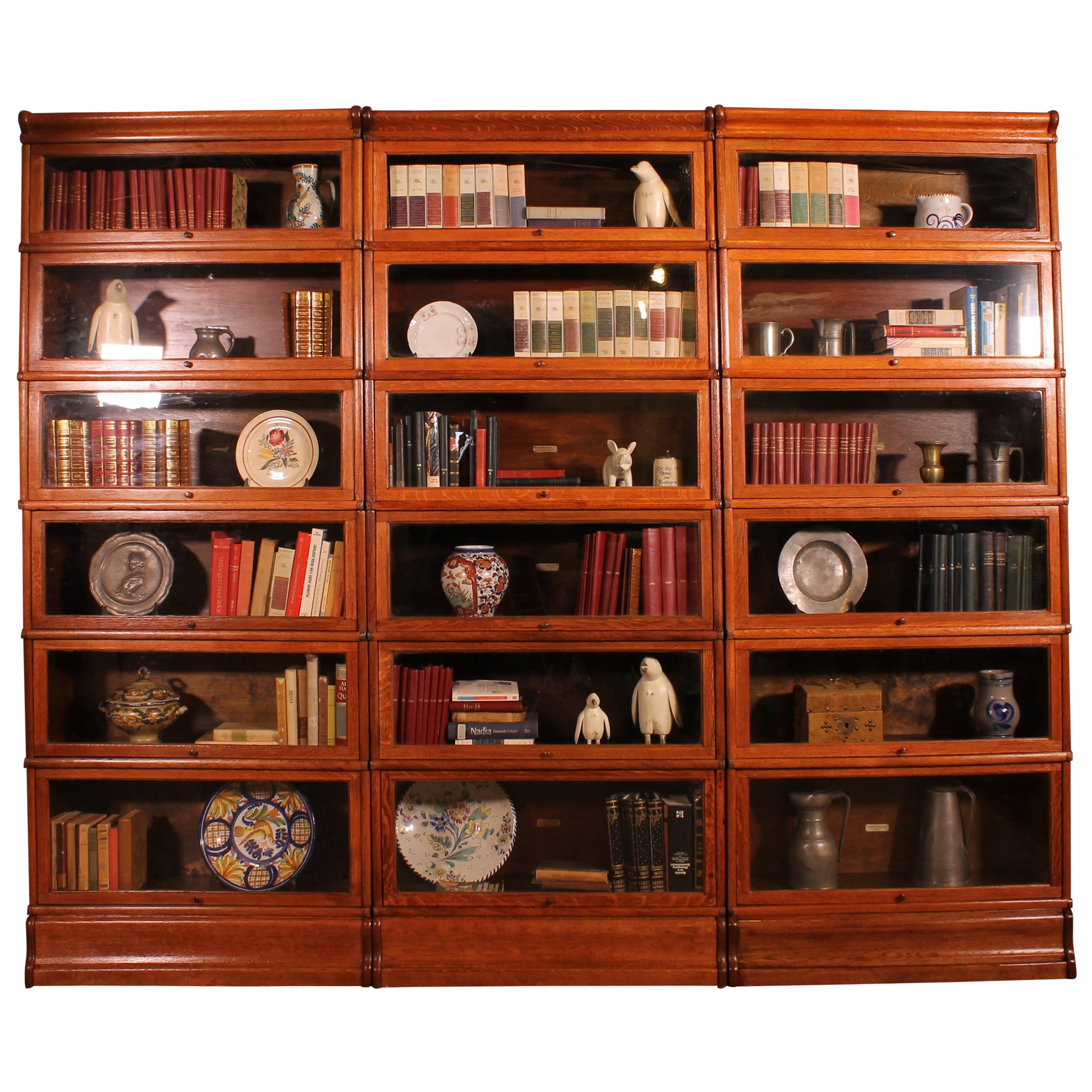 Globe Wernicke Bookcase Oak at 1stDibs