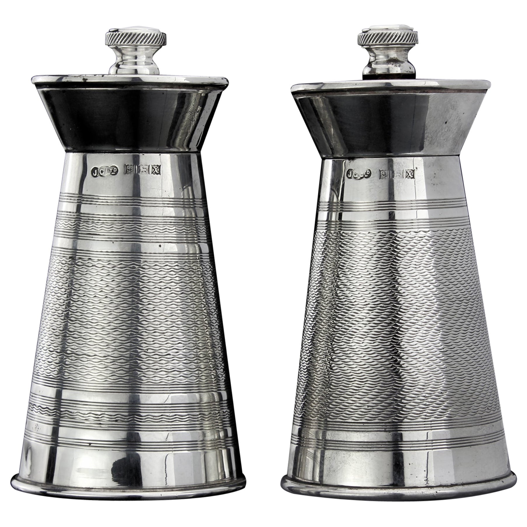 Late 20th Century Sterling Silver Salt/Pepper Grinder For Sale at 1stDibs