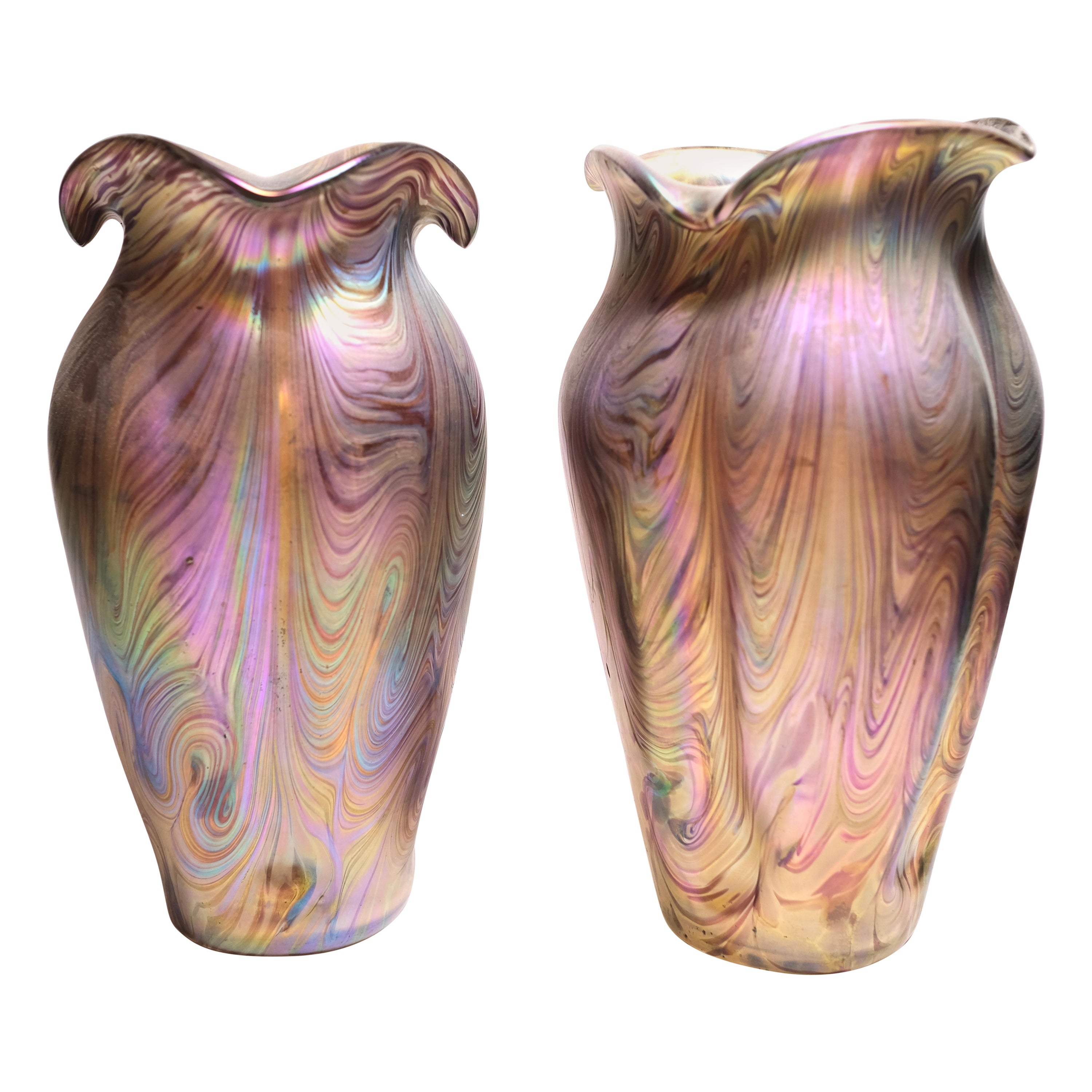 Paire de vases en verre Art Nouveau