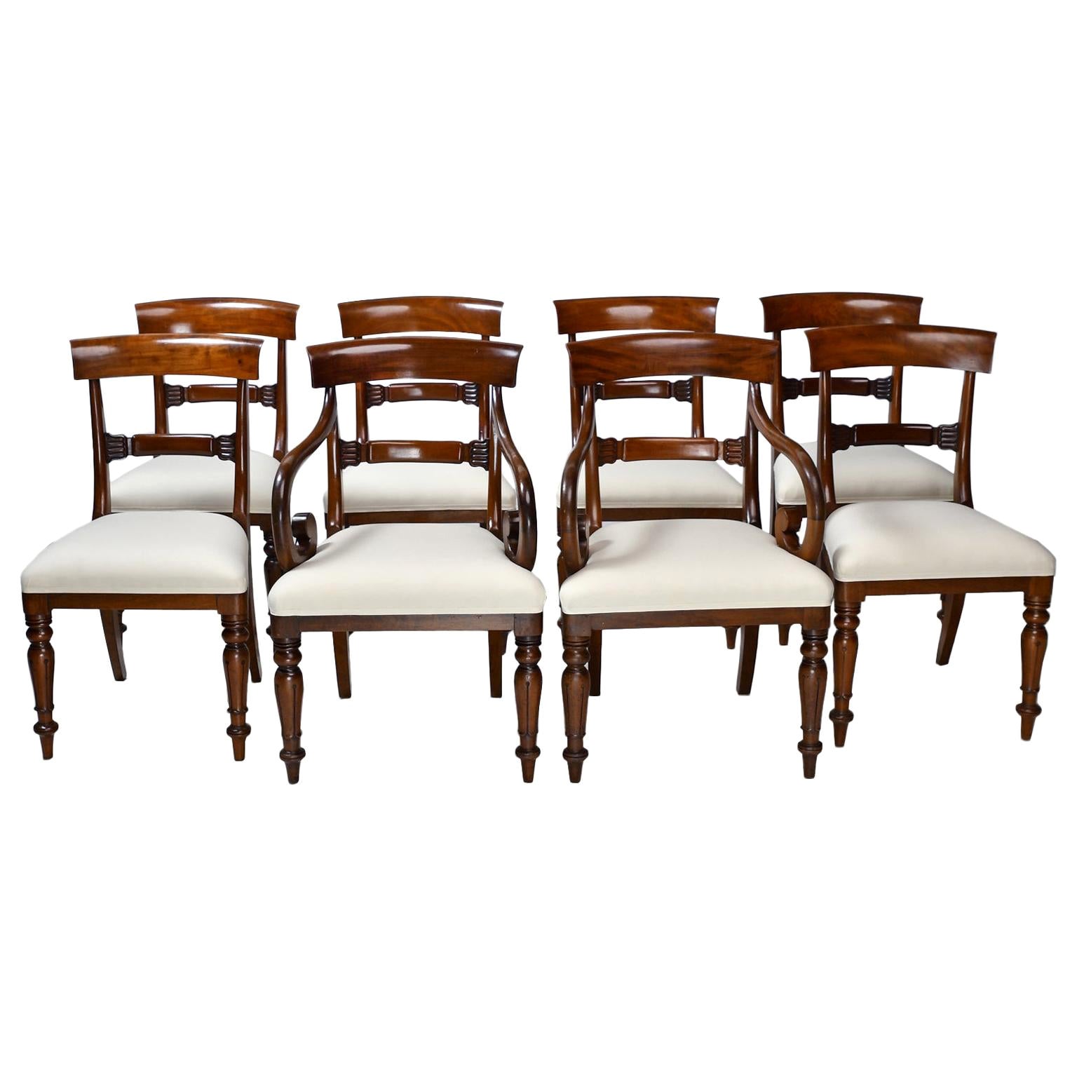 Ensemble de 8 chaises de salle à manger anglaises anciennes William IV en acajou avec 2 bras et 6 côtés