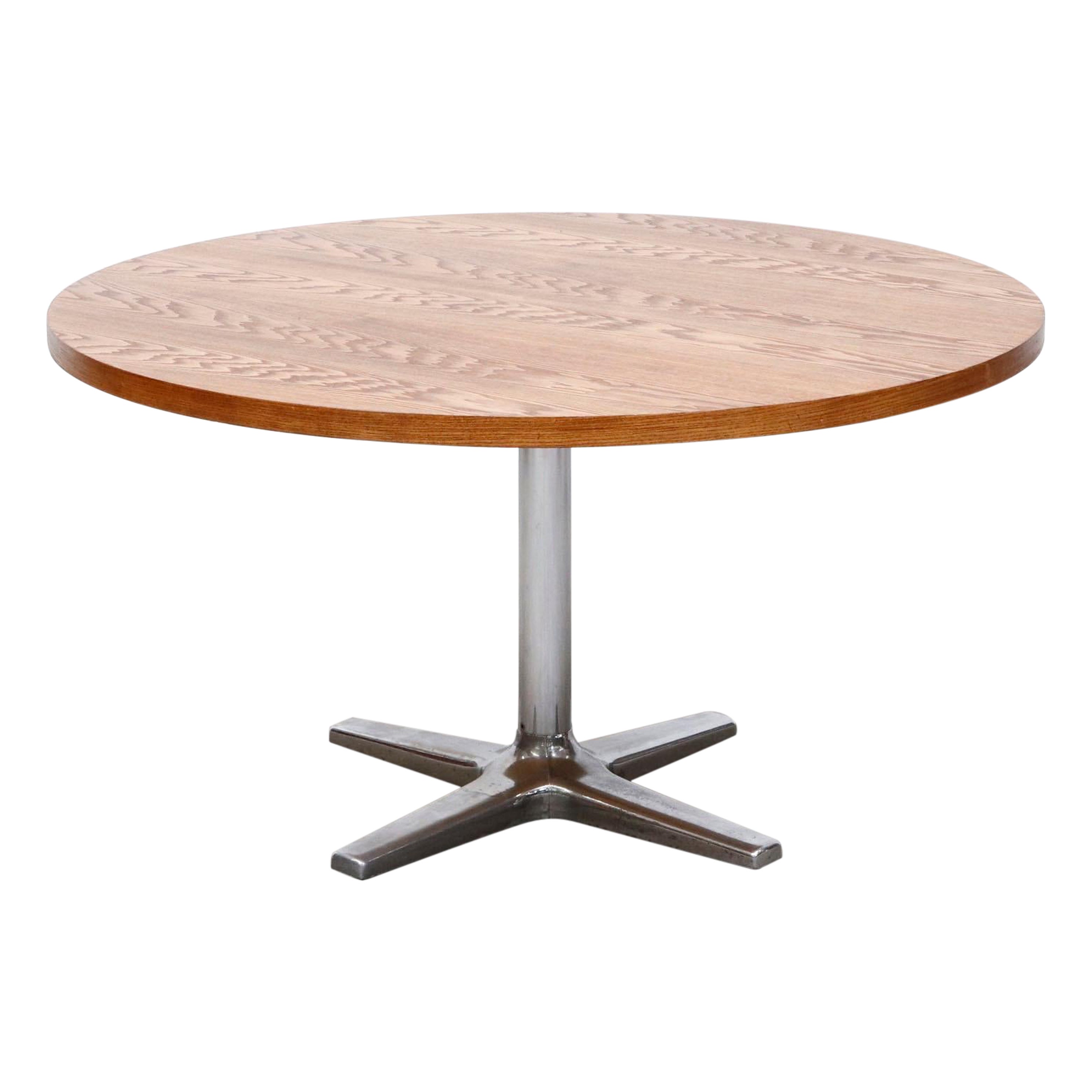 Pastoe 1970's Round Oak Dining or Center Table with Chrome Pedestal Base For Sale