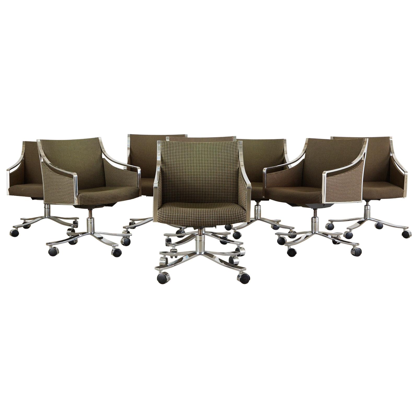 Juego de ocho sillones giratorios de acero Bert England de mediados de siglo