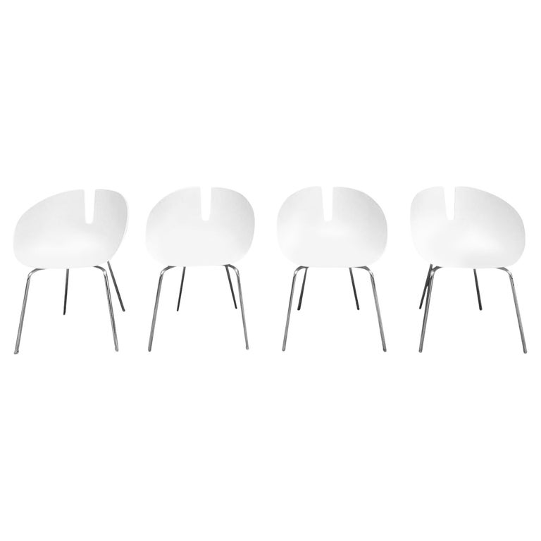 Set of Four White Moroso Chairs, Model Fjord, by Patricia Urquiola 2002 For Sale