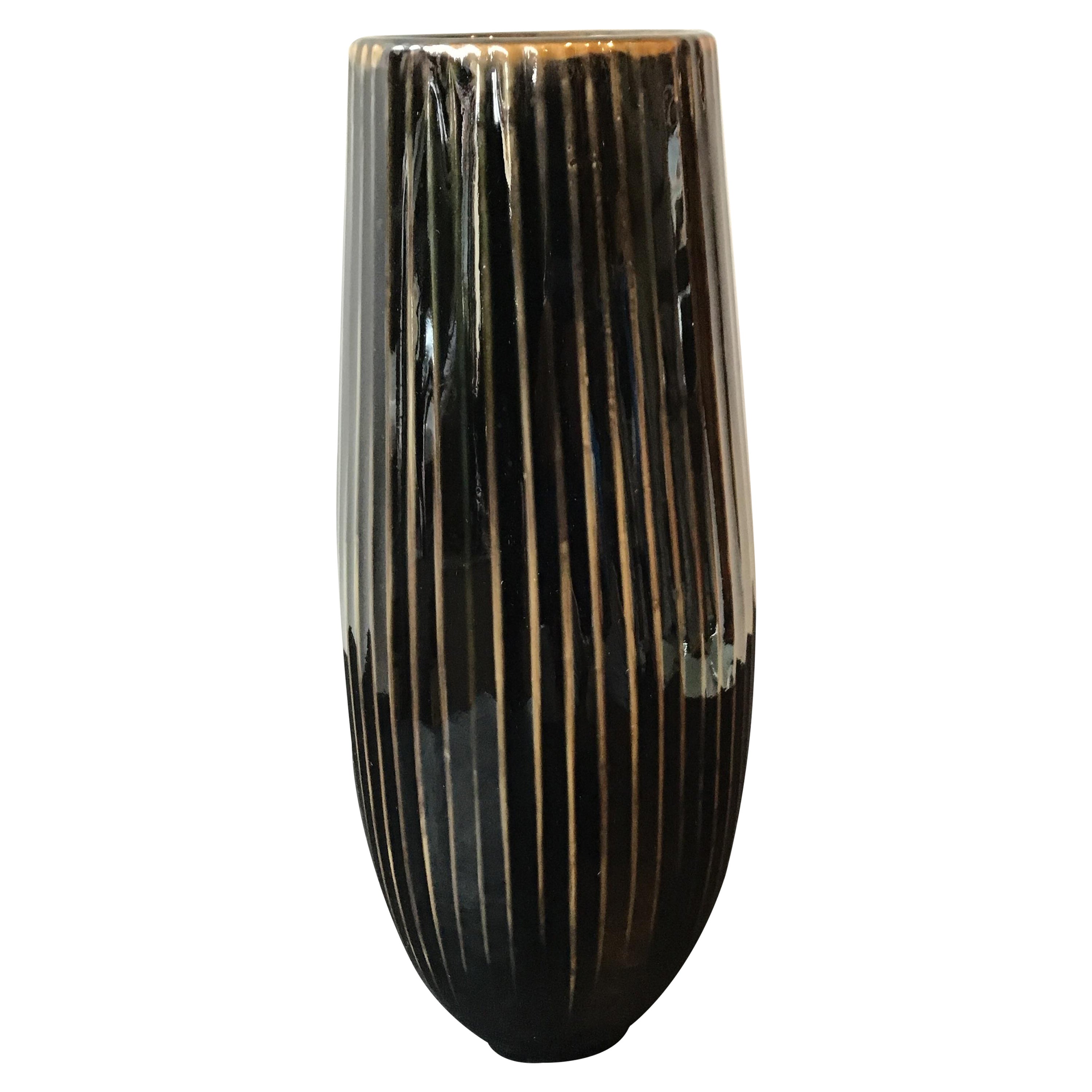 Vase Spin Ceramics à rayures noires en vente