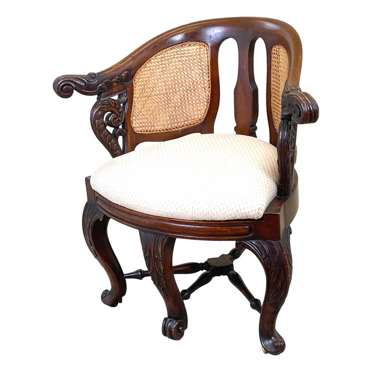 19th Century Mahogany Bürgermeister Desk Chair For Sale