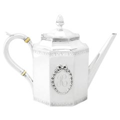 Antike amerikanische Lewis Cary-Teekanne aus Silber