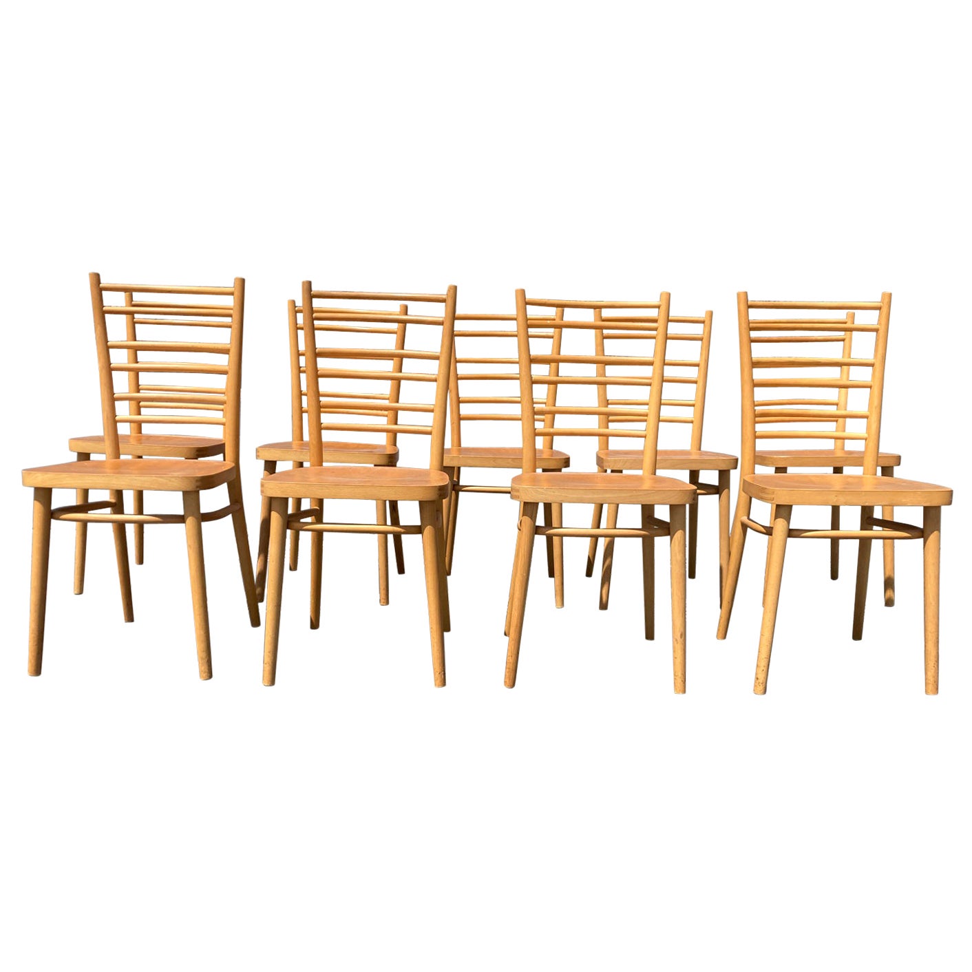 Schöne Esszimmerstühle aus Bugholz, im Stil von Thonet im Angebot